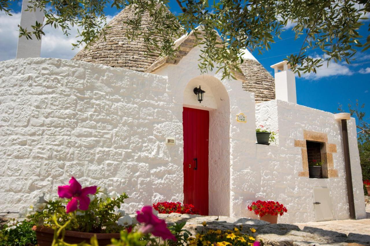 I Trulli Degli Ulivi Villa Locorotondo Eksteriør billede
